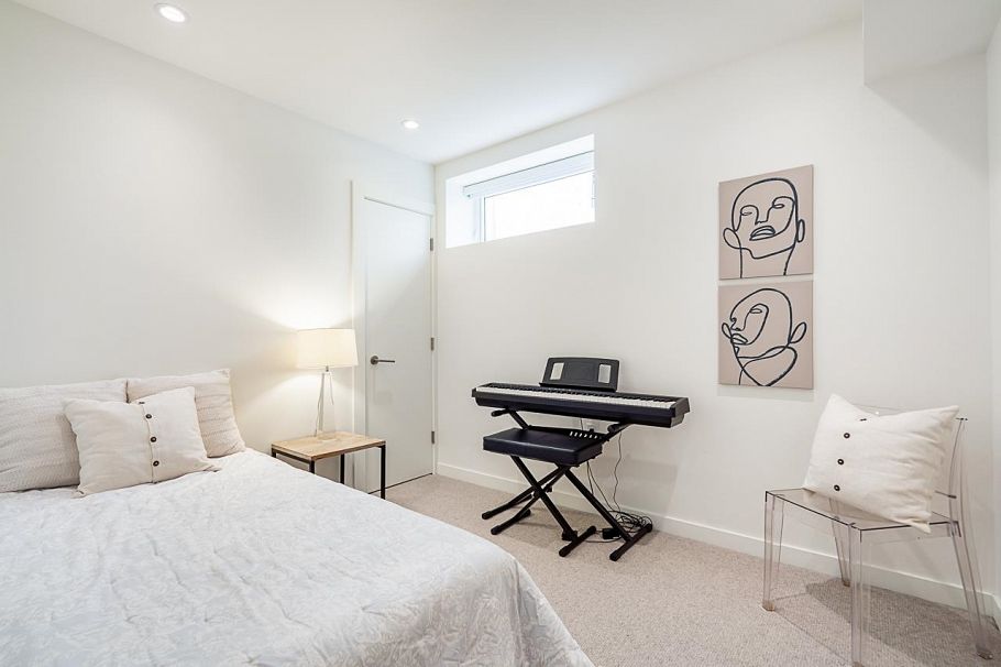 785 W 20th Avenue Vancouver, BC - 28