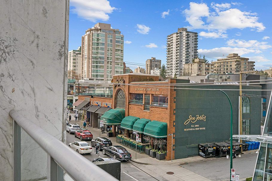 1908 1060 Alberni Street Vancouver, BC - 31