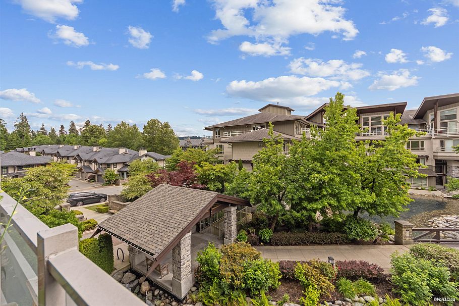 319 580 Raven Woods Drive North Vancouver, BC - 2
