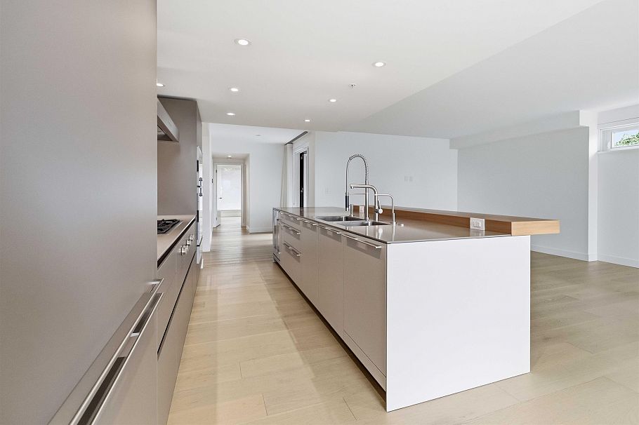 303 7128 Adera Street Vancouver, BC - 13