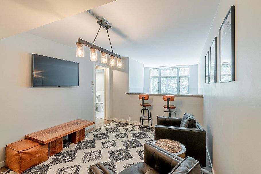 1227 Richards Street Vancouver, BC - 24