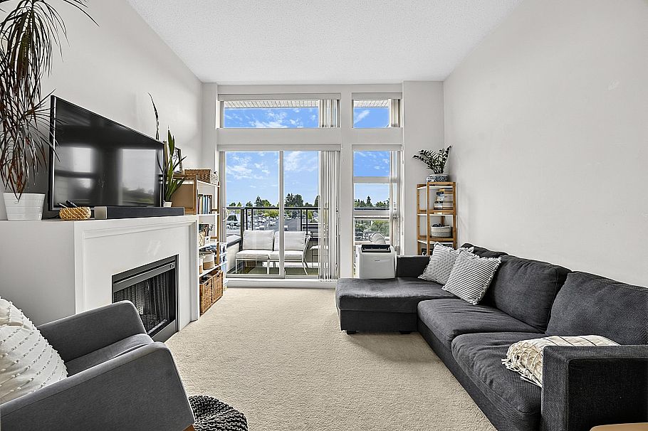 417 4550 Fraser Street Vancouver, BC - 11