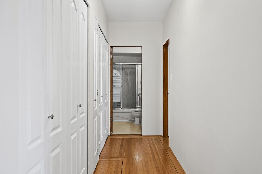 8 2296 W 39th Avenue Vancouver, BC - 17