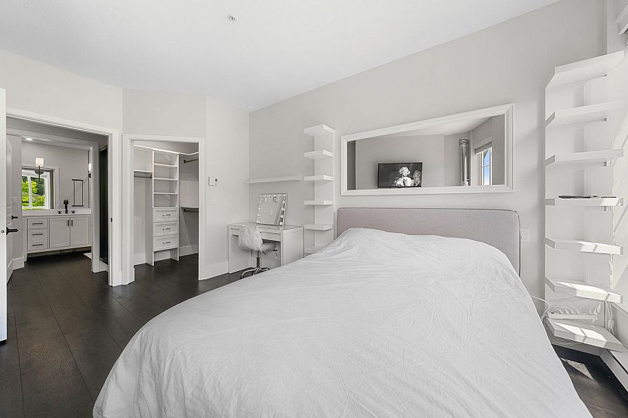 404 5605 Hampton Place Vancouver, BC - 24