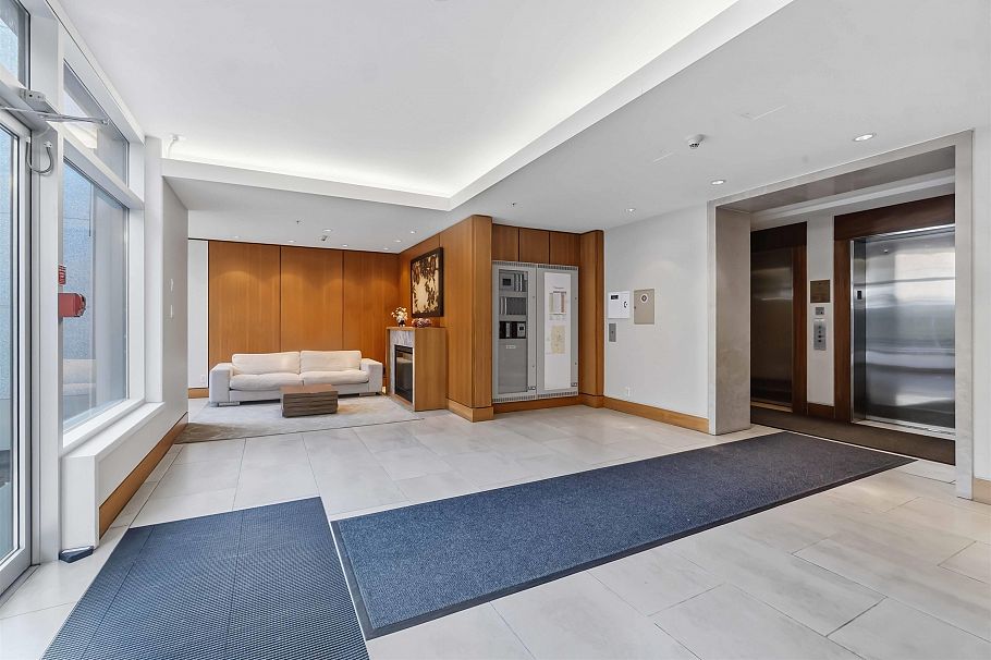 1003 5955 Balsam Street Vancouver, BC - 38