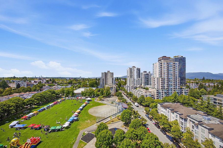 1503 3520 Crowley Drive Vancouver, BC - 15