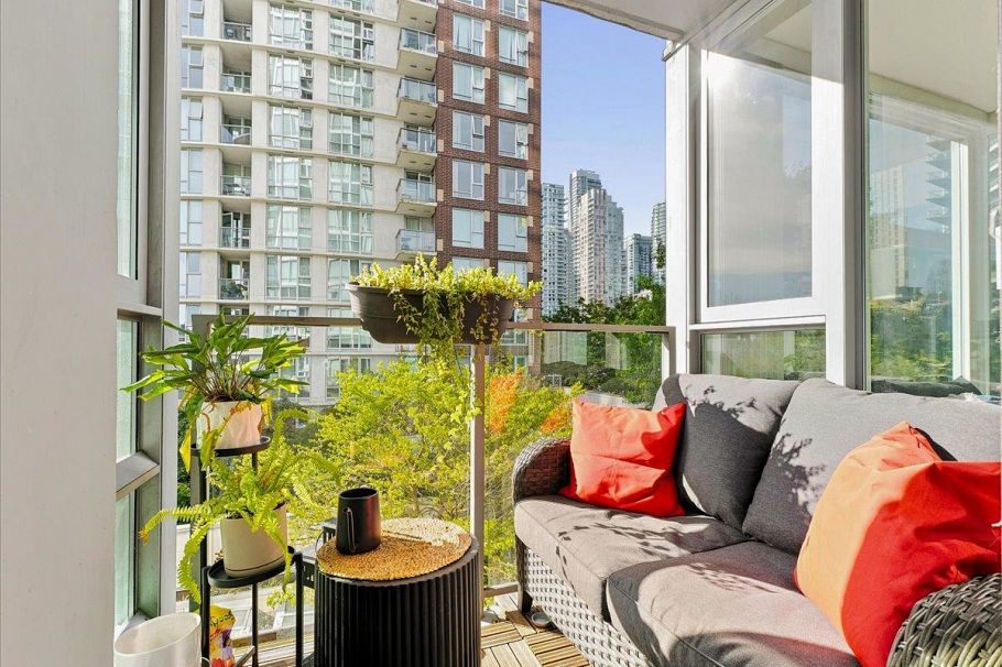 608 1495 Richards Street Vancouver, BC - 20