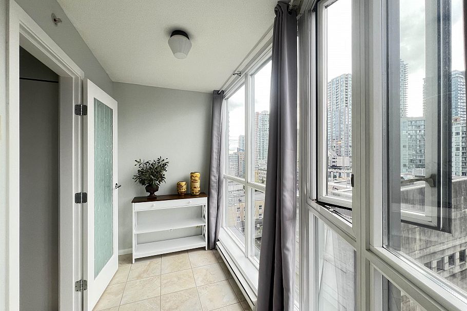1102 1199 Seymour Street Vancouver, BC - 20