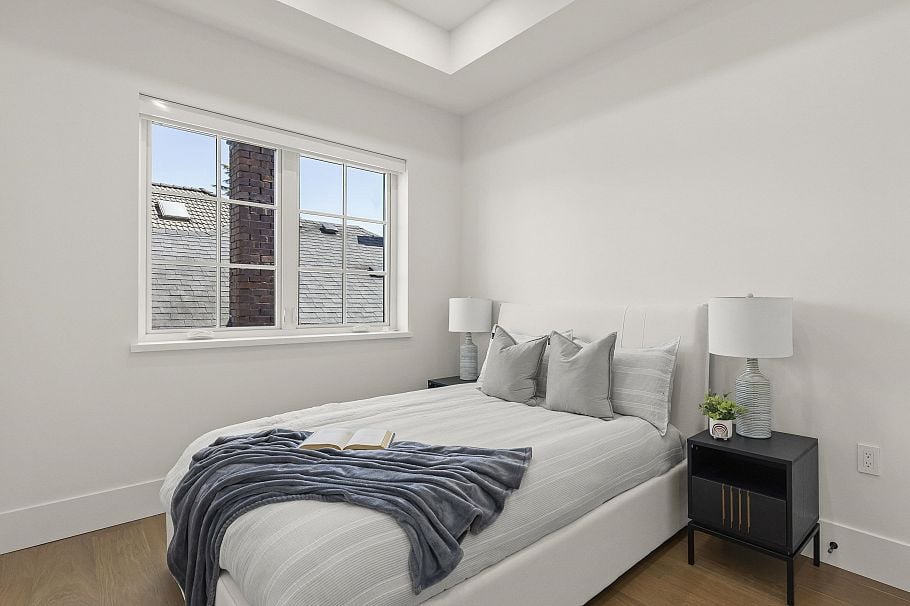 1 2848 W 19th Avenue Vancouver, BC - 14