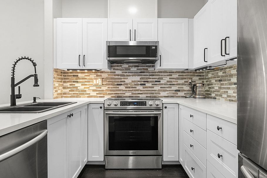404 5605 Hampton Place Vancouver, BC - 7