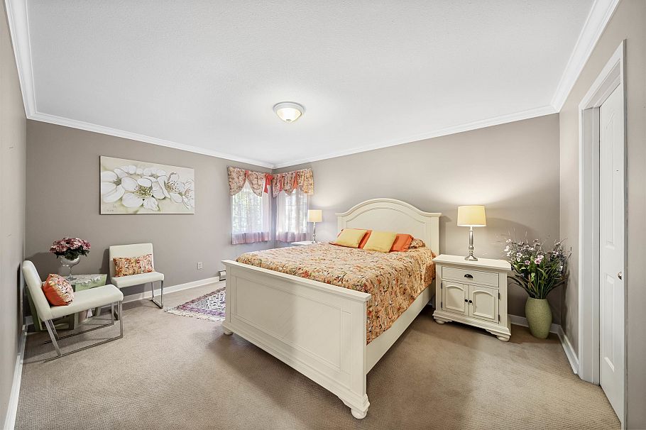 2445 Mowat Place North Vancouver, BC - 13