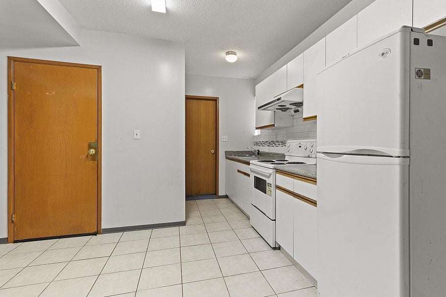 3369 Price Street Vancouver, BC - 21