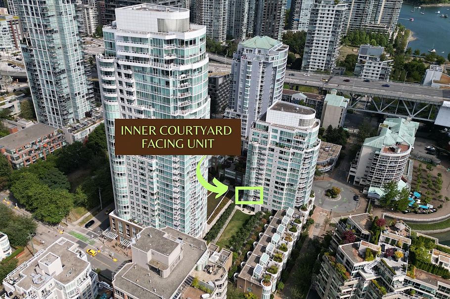 504 1501 Howe Street Vancouver, BC - 3