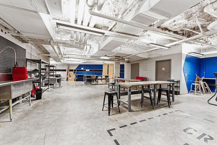 304 384 E 1st Avenue Vancouver, BC - 32