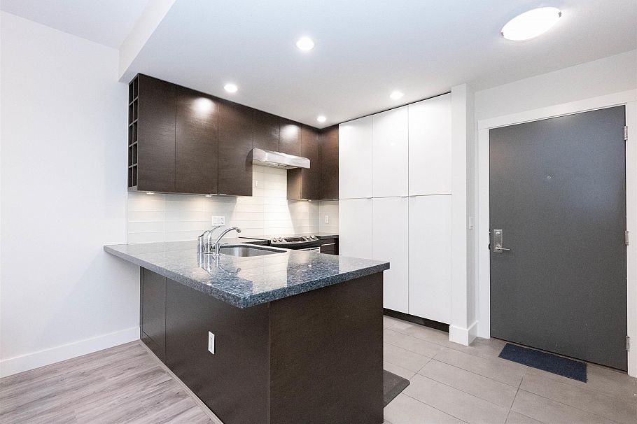 107 5928 Birney Avenue Vancouver, BC - 4