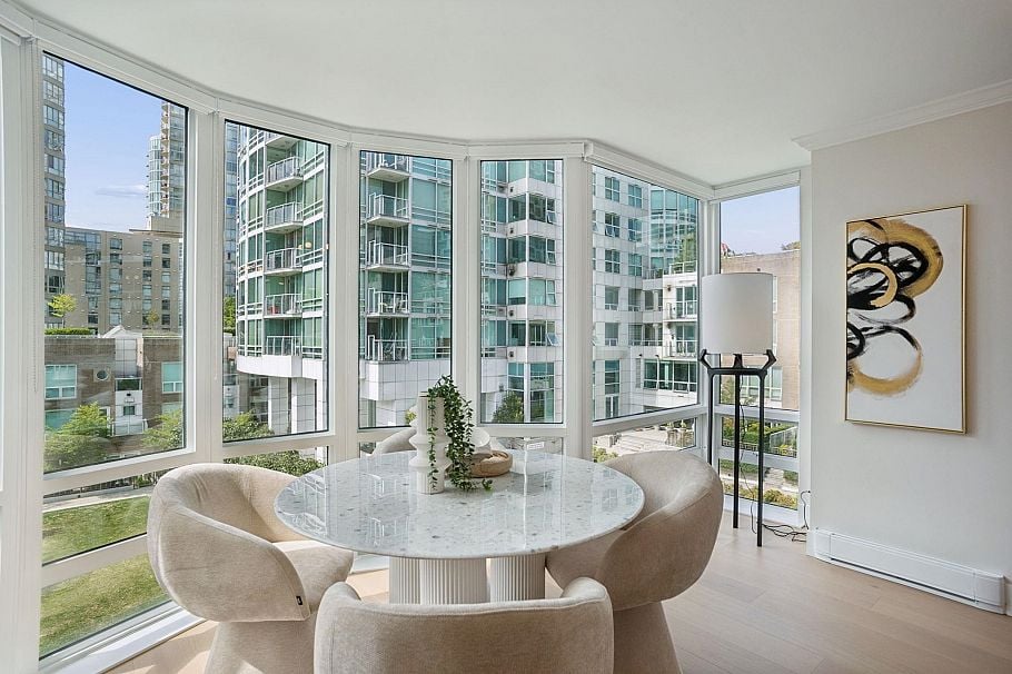 504 1501 Howe Street Vancouver, BC - 16