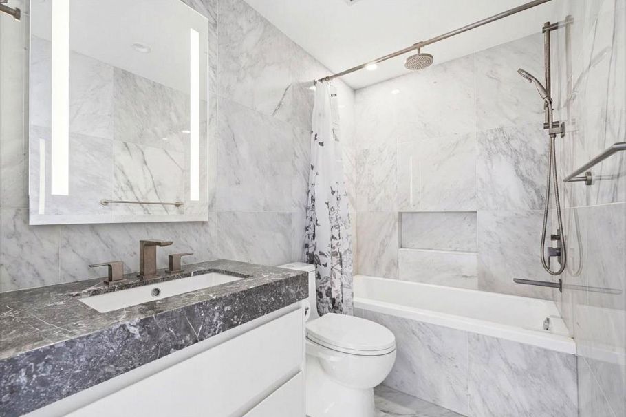 2207 7418 Paulson Street Vancouver, BC - 11