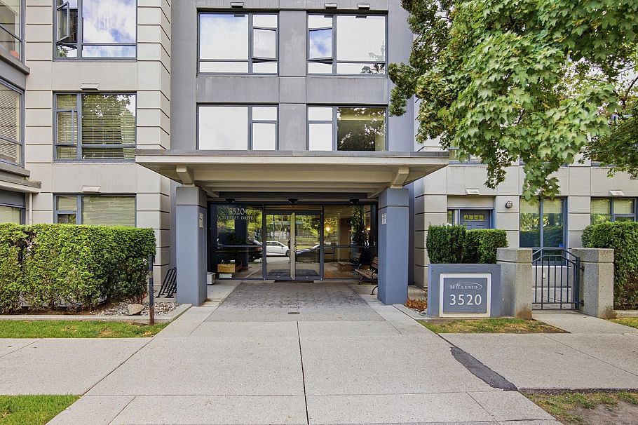 1503 3520 Crowley Drive Vancouver, BC - 31
