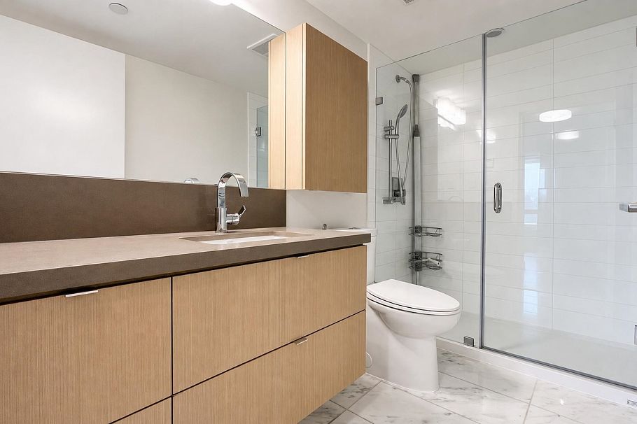 704 8238 Lord Street Vancouver, BC - 8
