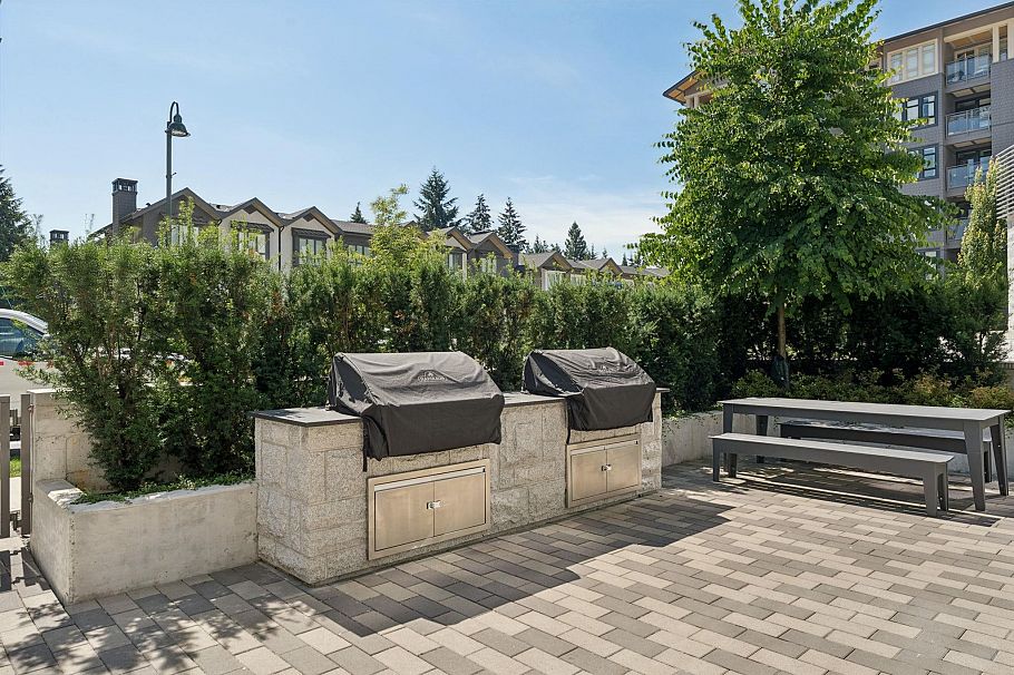 206 2325 Emery Court North Vancouver, BC - 29