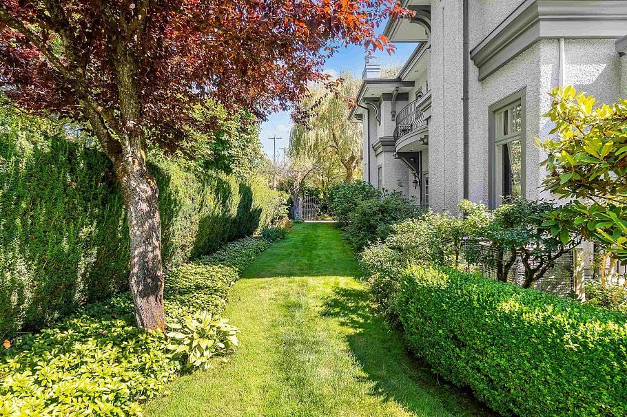 3937 Osler Street Vancouver, BC - 37