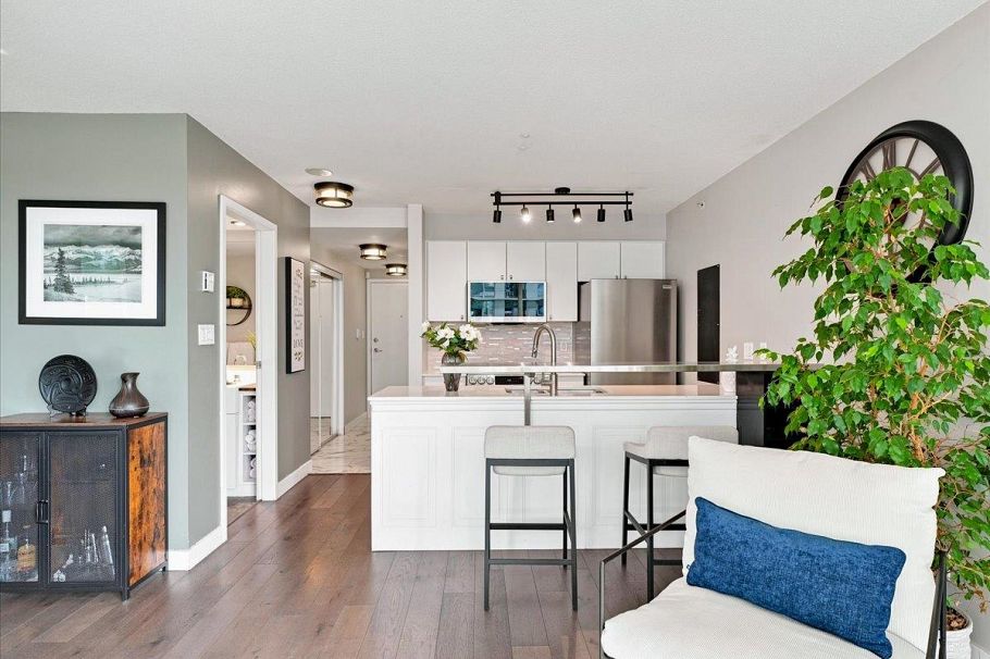 608 1495 Richards Street Vancouver, BC - 23