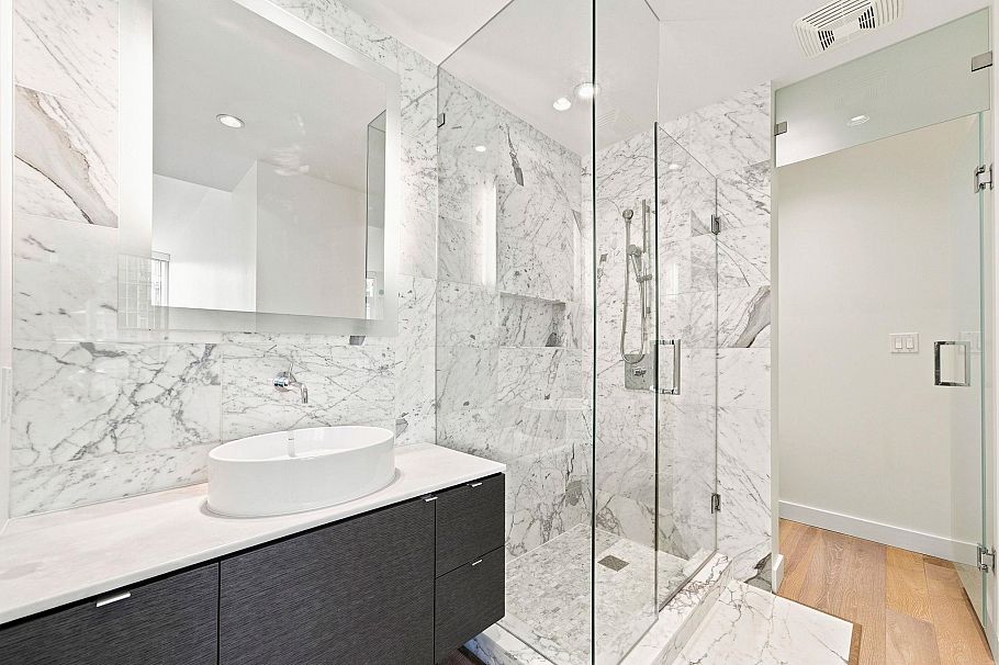 802 1409 W Pender Street Vancouver, BC - 12