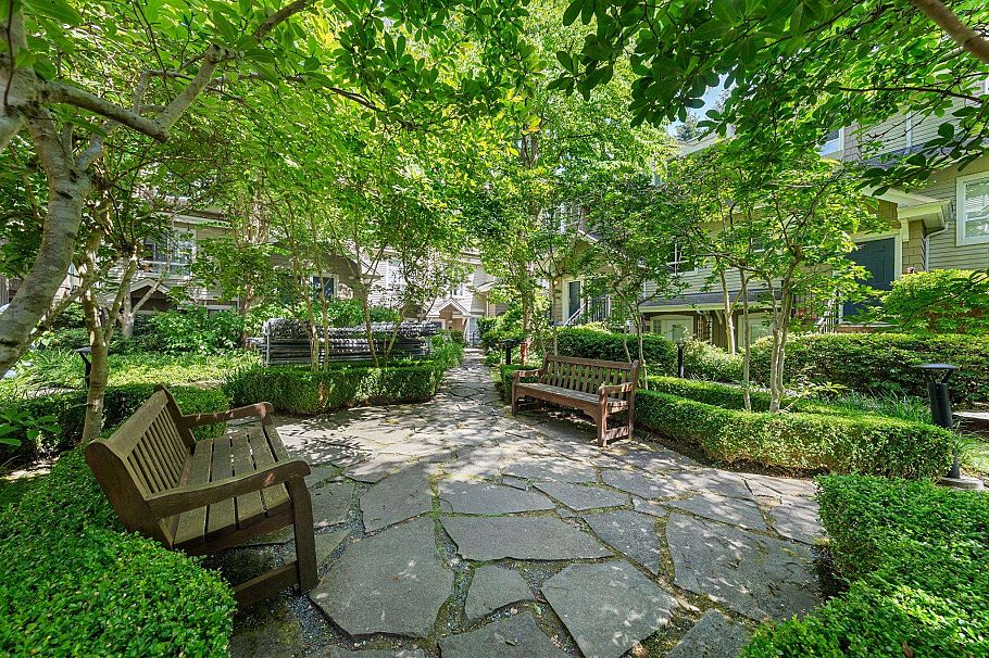 404 5605 Hampton Place Vancouver, BC - 40