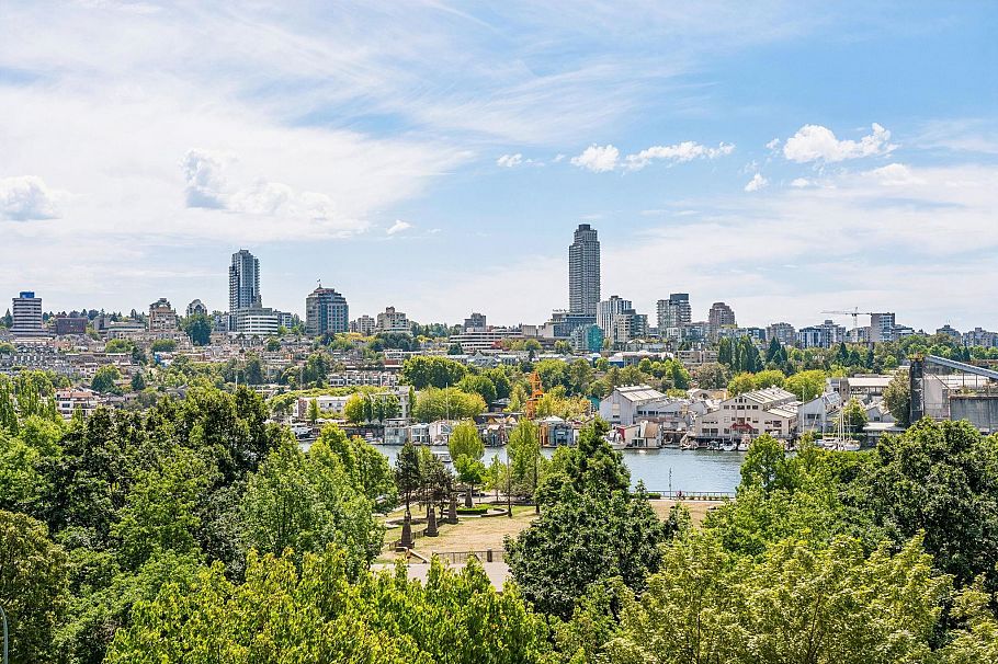 703 1495 Richards Street Vancouver, BC - 6