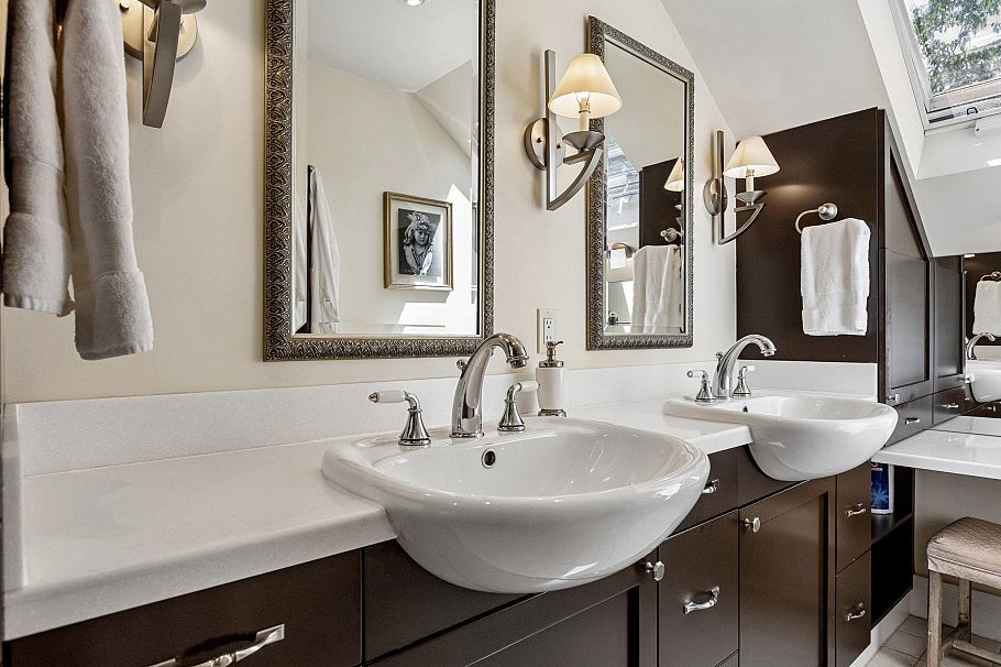 2997 W 38th Avenue Vancouver, BC - 20