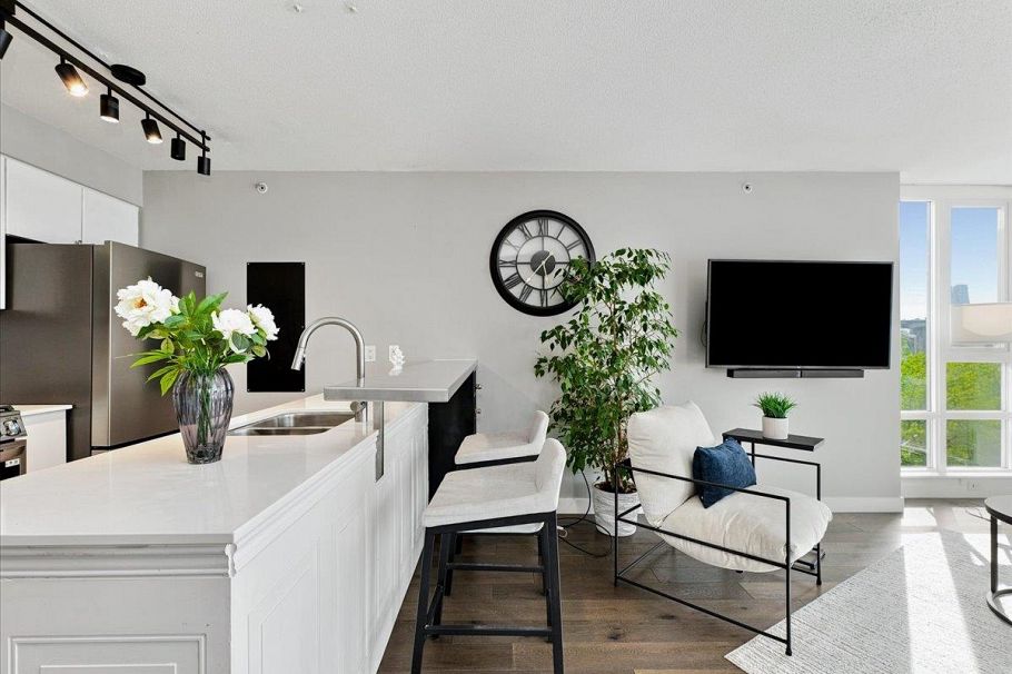 608 1495 Richards Street Vancouver, BC - 25
