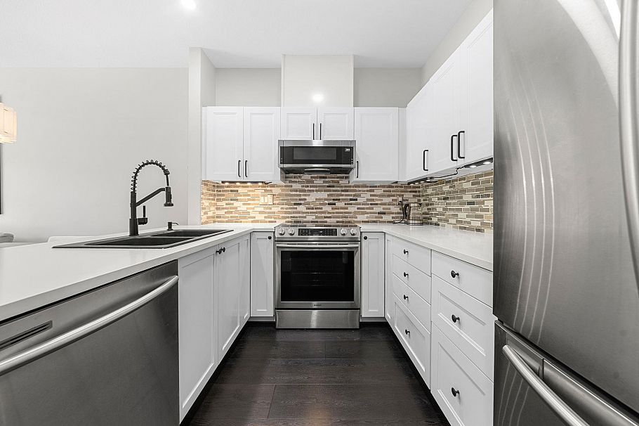 404 5605 Hampton Place Vancouver, BC - 6