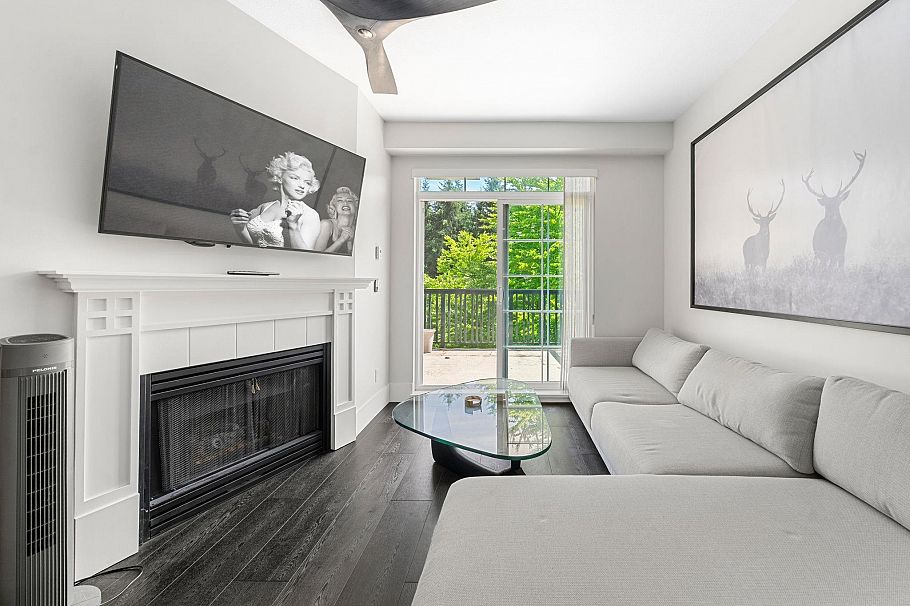404 5605 Hampton Place Vancouver, BC - 2
