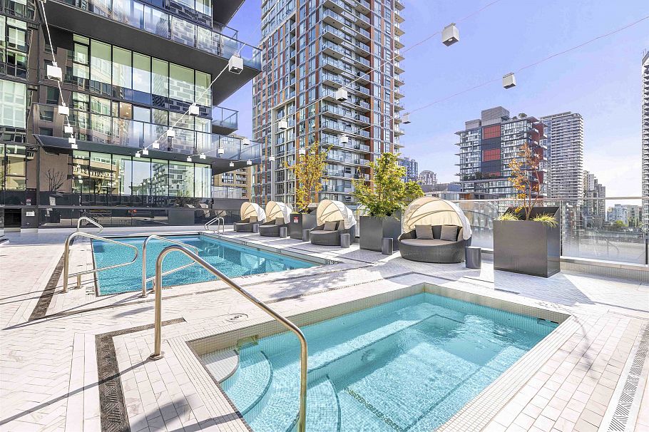 3103 1335 Howe Street Vancouver, BC - 25
