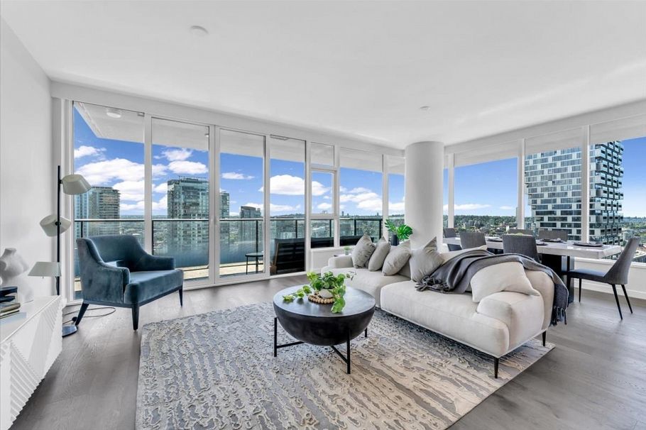 3103 1335 Howe Street Vancouver, BC - 1