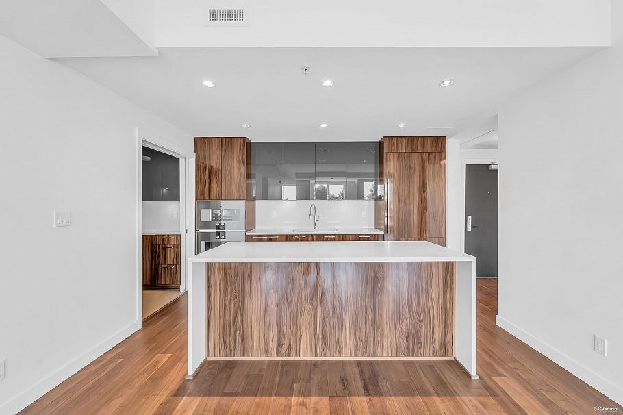 406 4408 Cambie Street Vancouver, BC - 8