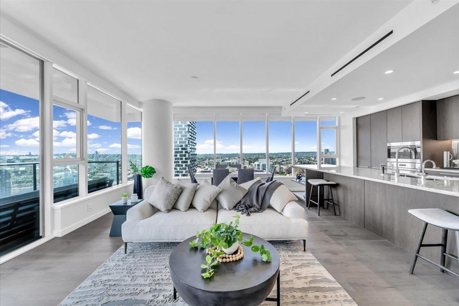 3103 1335 Howe Street Vancouver, BC - 3
