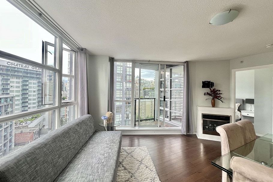 1102 1199 Seymour Street Vancouver, BC - 2