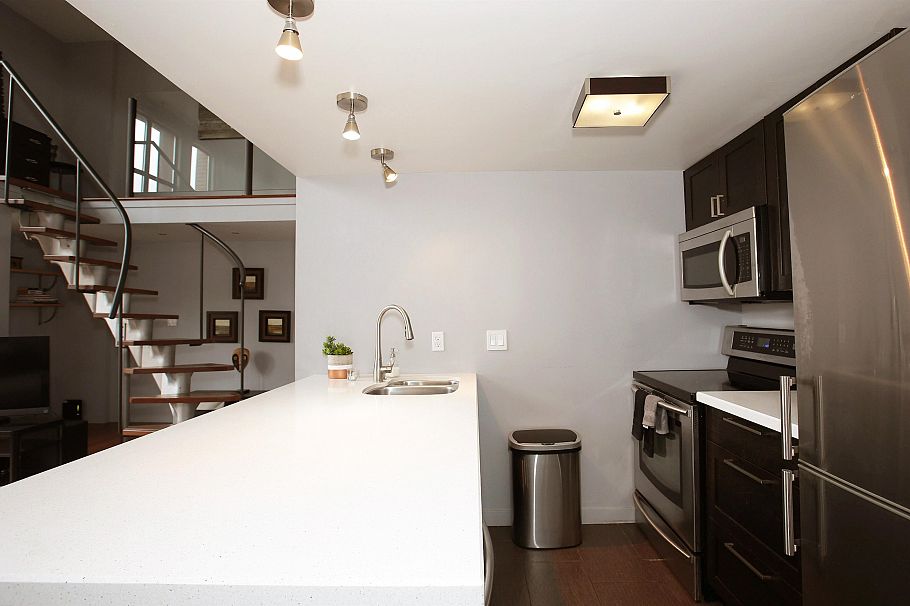 511 22 E Cordova Street Vancouver, BC - 9