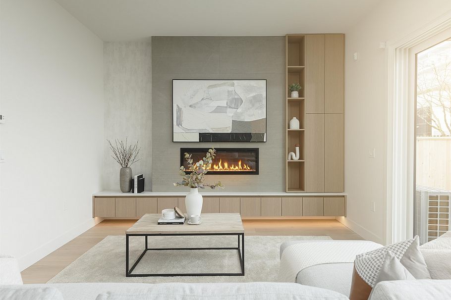 2 735 E 10th Avenue Vancouver, BC - 4