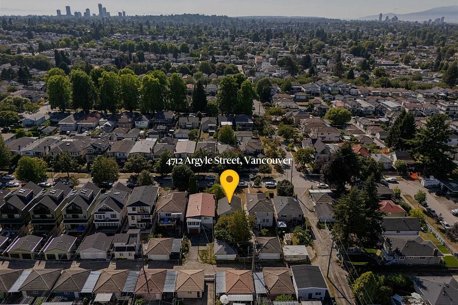 4712 Argyle Street Vancouver, BC - 3
