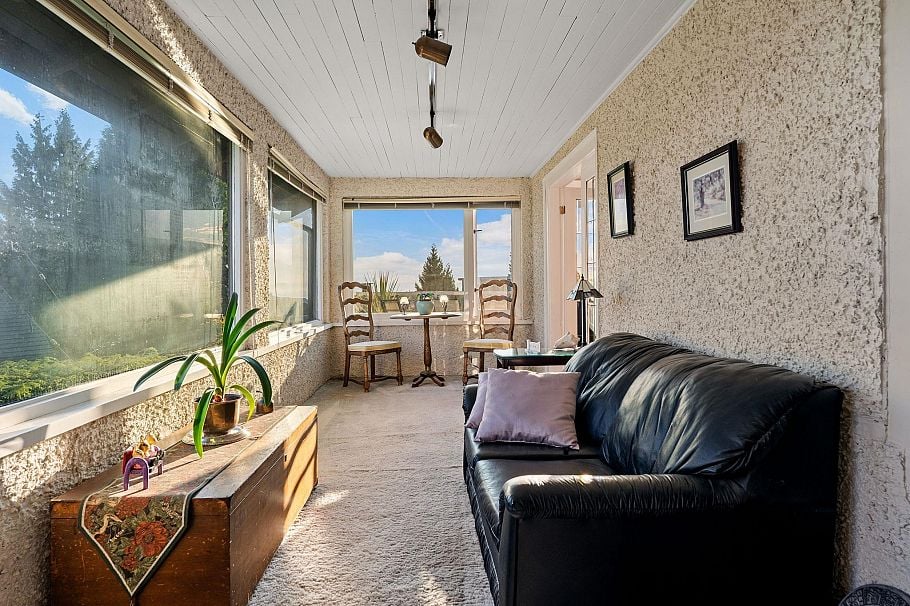 401 Somerset Street North Vancouver, BC - 7