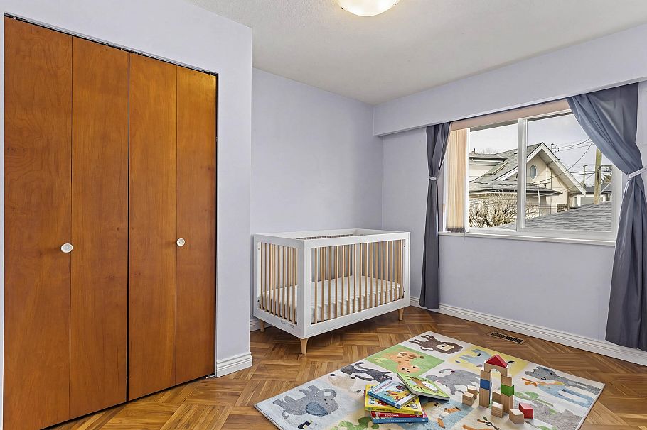 3369 Price Street Vancouver, BC - 13