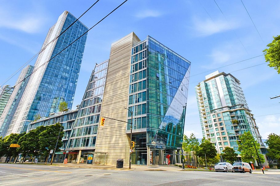 802 1409 W Pender Street Vancouver, BC - 23