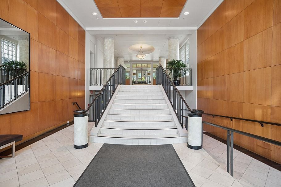 504 1501 Howe Street Vancouver, BC - 35