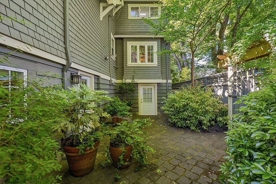 2997 W 38th Avenue Vancouver, BC - 34