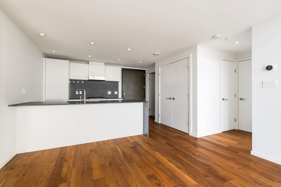 1705 8588 Cornish Street Vancouver, BC - 6