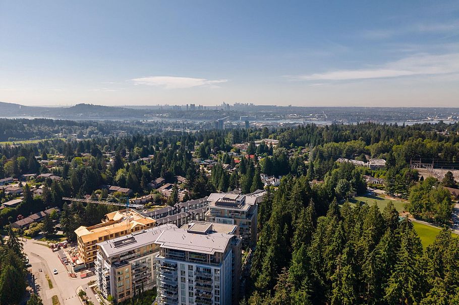206 2325 Emery Court North Vancouver, BC - 35