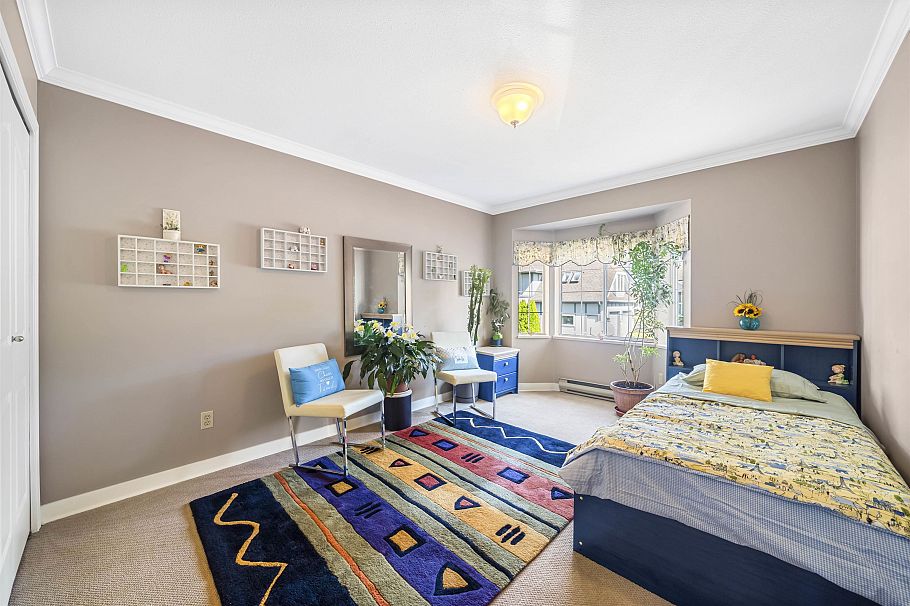 2445 Mowat Place North Vancouver, BC - 12