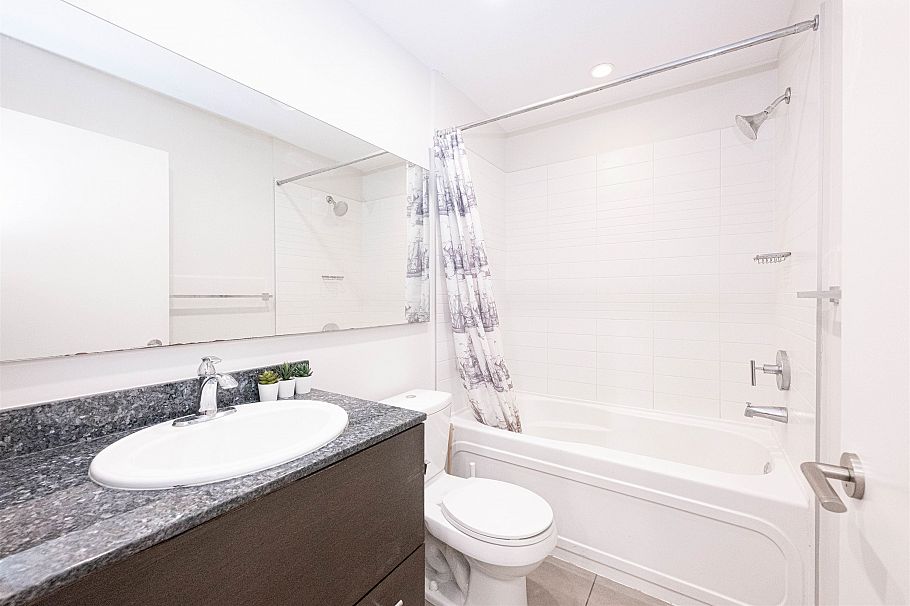 107 5928 Birney Avenue Vancouver, BC - 11